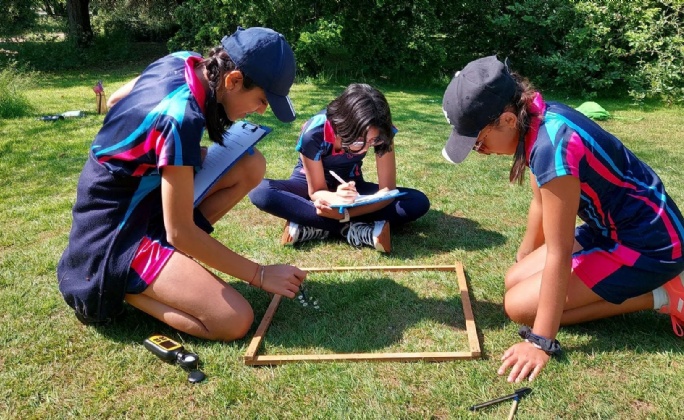 Latest News » Pupils Explore Ecosystems at Leicester Botanical Gardens